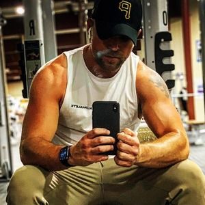 Meet your Posher, Ian